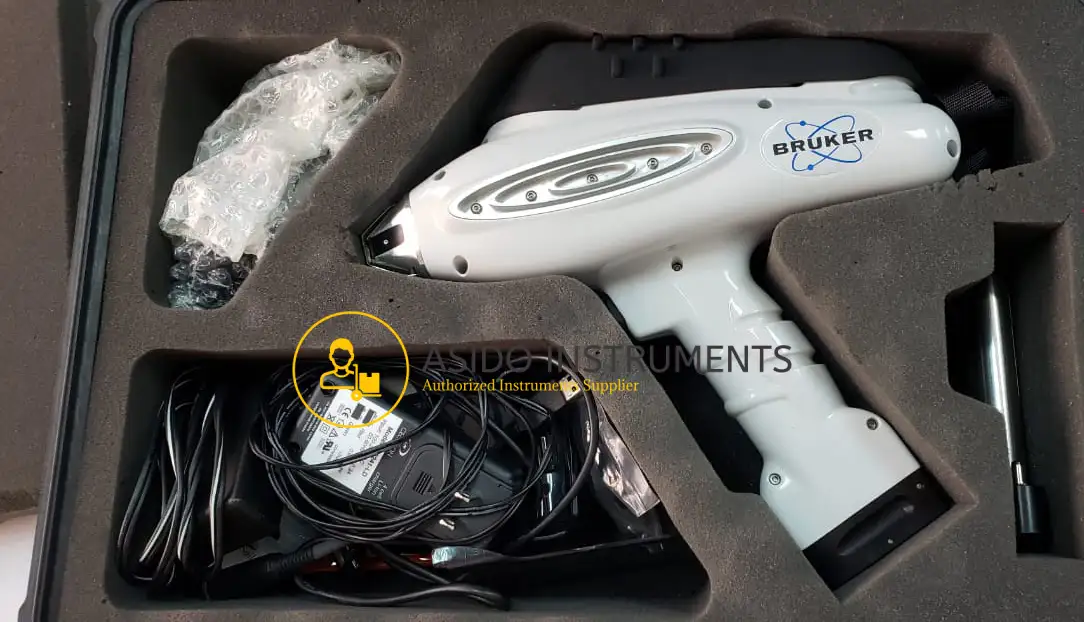 Bruker S1 Turbo SD-LE Handheld XRF Analyzer
